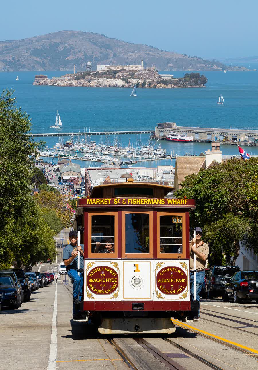 Cable Car mit Blick auf die Bay